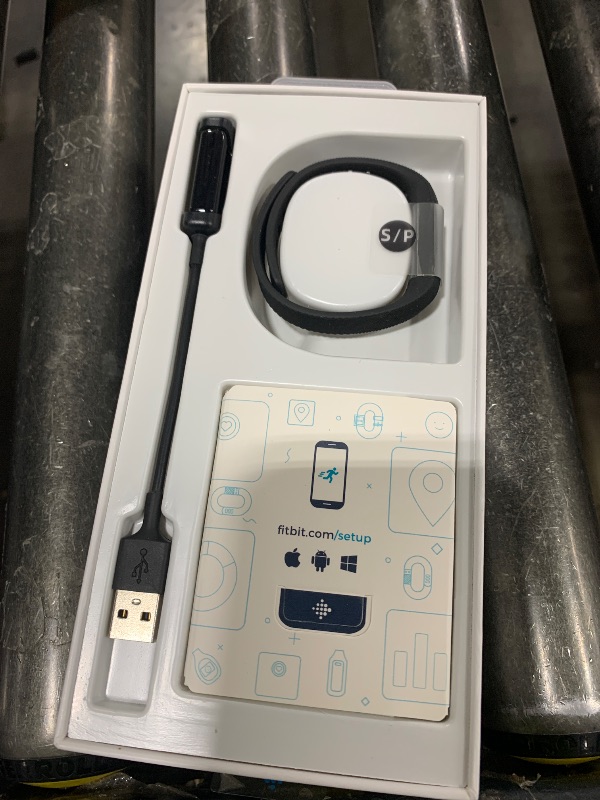 Photo 1 of Fitbit Flex 2, Black (US Version), 1 Count