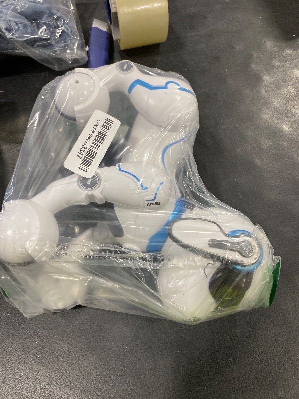 Photo 1 of Top Race Rechargeable Robot Dog- Interactive Smart Robo Dog for Kids Ages 5-7 - Programmable with Remote Control, Voice and Touch Features - Realistic Actions and Perform Tricks - 4x5x6 Inches (White)