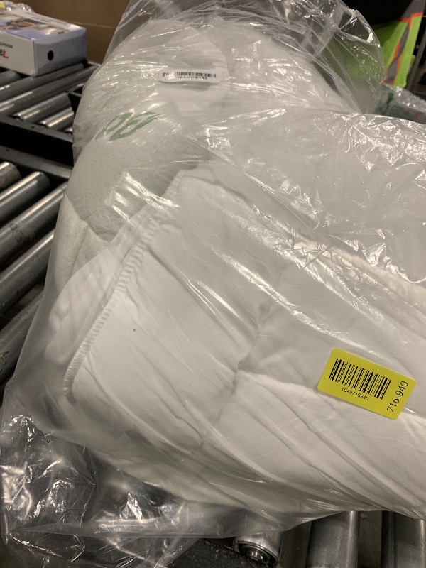 Photo 1 of Ultra Soft Full Size Mattress Topper - Viscose Made from Bamboo Pillow Top Mattress Pad for Back Pain Relief - Naturally Cooling for Hot Sleepers, Green