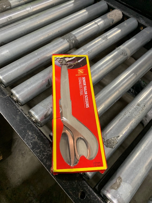 Photo 1 of 10.5'' Copper Fabric Scissors Stainless Steel sharp Tailor Scissors clothing scissors Professional Heavy Duty Dressmaking Shears Sewing Tailor