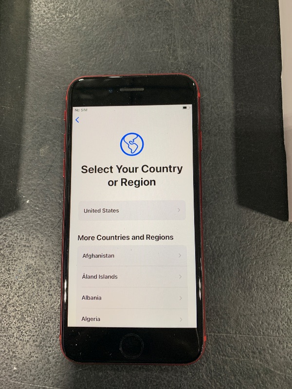 Photo 1 of Apple iPhone SE (2nd Generation), US Version, 256GB, Red - Unlocked (Renewed)