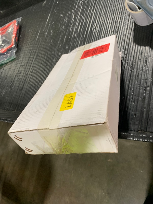 Photo 1 of 10-Pack Carrara White Marble Pencil Liner Tile Trim, 3/4''x12 Honed Natural Stone Bullnose Tile Edge Trim Molding for Kitchen Bathroom Shower Backsplash Wall