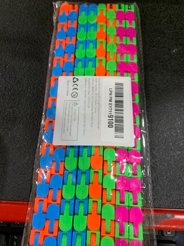 Photo 1 of 8Pcs 24Links Fidgets Wacky Tracks Fidget Toys for Kids Classroom Students Gifts School Stocking Stuffers Plastic Sensory Autism Snap Fidget Click Snake Toys for Adults Travel Stress Relief 11inch