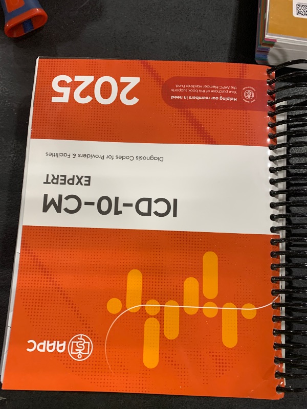 Photo 1 of ICD-10-CM Complete Code Set 2025