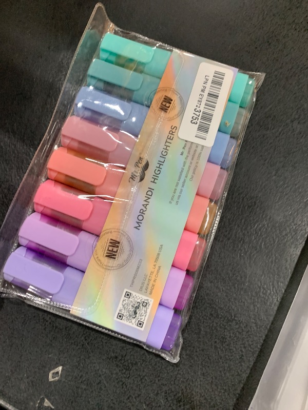 Photo 1 of Mr. Pen- Highlighter Marker, 8 Pack, Morandi Colors, Chisel Tip, Cute Pastel Highlighter Set, Assorted Colors