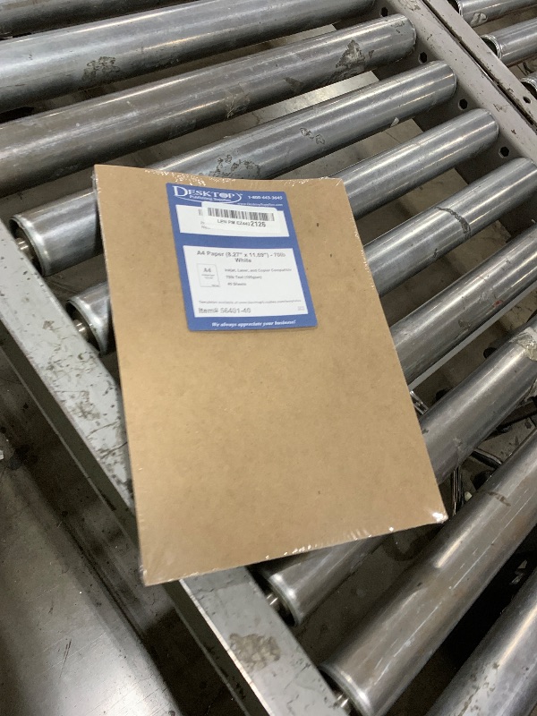 Photo 1 of Premium A4 (8.3"x 11.7") Printer Paper - 28lb Bond / 70lb Text (105 gsm) Bright White Paper (40 Sheets)
