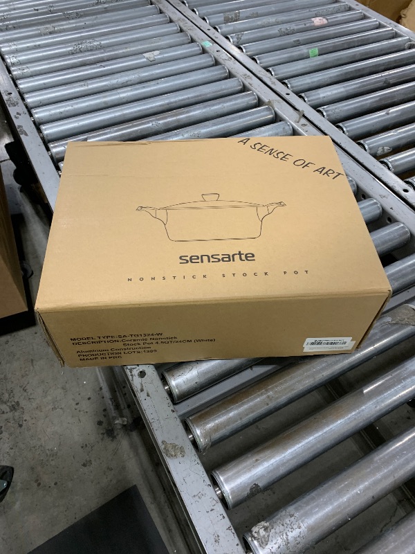Photo 1 of SENSARTE Ceramic Nonstick Stock Pot with Lid, 2.6/4.5/6.6 QT Soup Pot Casserole Pot, Non-toxic Healthy Pasta Pot, Large Cooking Pot Stew Pot, Induction Compatible, PFOA PFAS PTFE Free, White