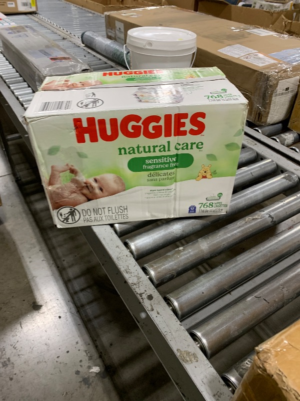 Photo 1 of Huggies Natural Care Sensitive Baby Wipes, Unscented, Hypoallergenic, 99% Purified Water, 12 Flip-Top Packs (768 Wipes Total), Packaging May Vary