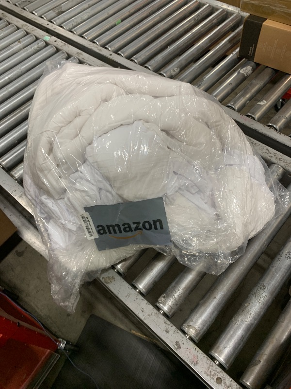 Photo 1 of MATBEBY California King Mattress Pad - Cooling Breathable Mattress Topper, Quilted Fitted Mattress Protector, Pillow Top Mattress Cover with 8-21" Deep Pocket, Soft, Machine Washable, White, Cal King