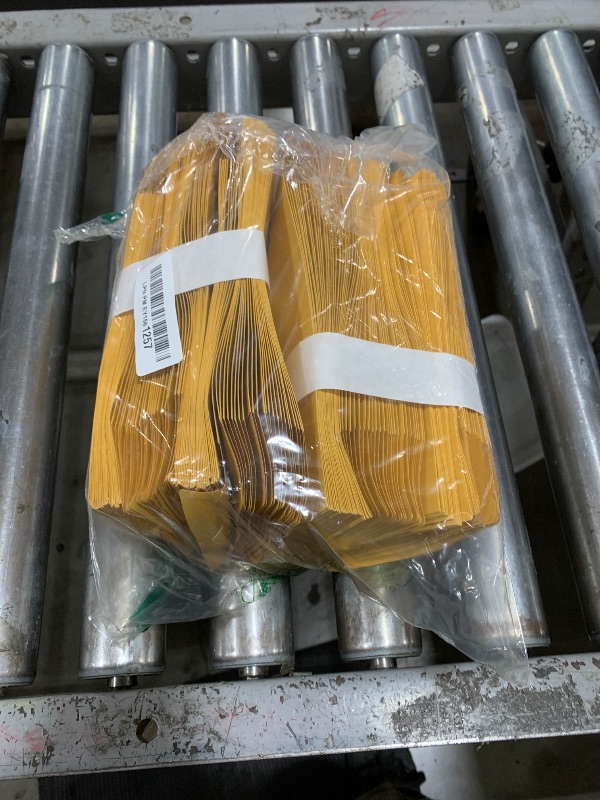 Photo 1 of Geyee 500 Pcs 5 x 7" Clasp Envelopes Manilla Gummed Mailing Envelopes Clasp Closure 28 lb Kraft Paper for Document School Office Business Home