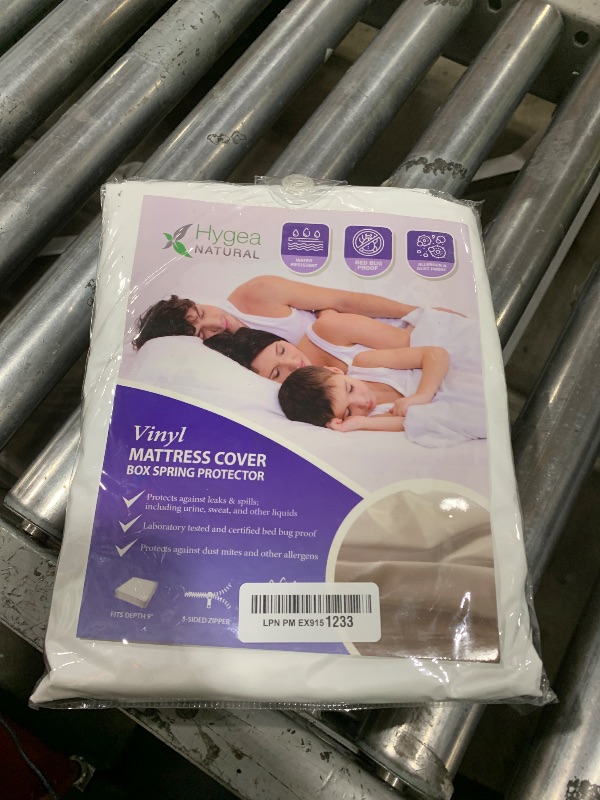 Photo 1 of 6 Gauge Vinyl Bed Bug Mattress/Box Spring Cover- Waterproof Encasement- Perfect for Bed wetting (Twin)