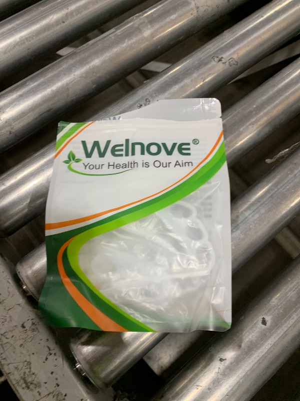 Photo 1 of Welnove Hammer Toe Crests Straightener 4 Pcs Gel Toe Support Pads Cushion Relief for Overlapping-Curled-Hammer-Claw Toes, 3 Loop Design, White