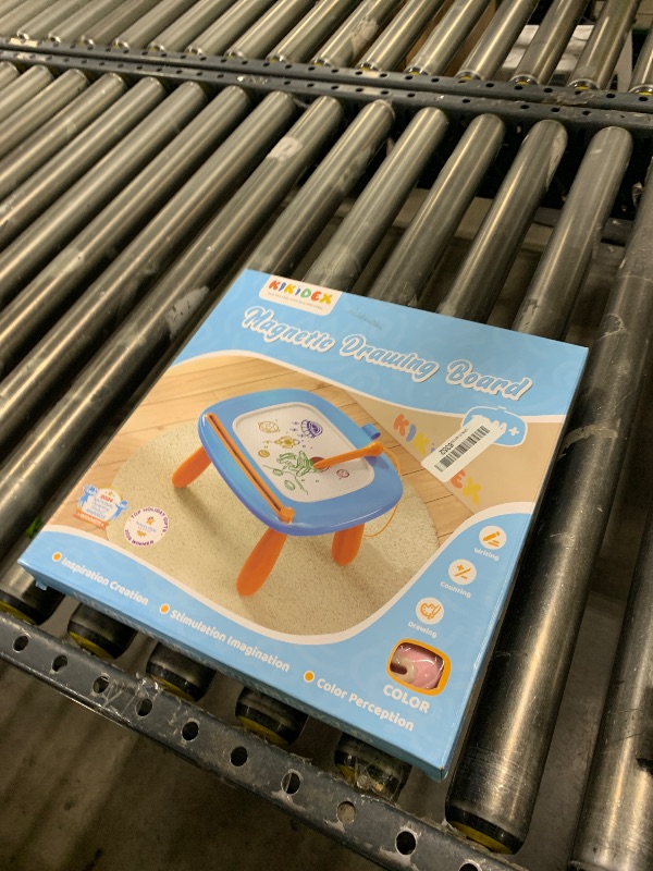 Photo 1 of Kikidex Magnetic Drawing Board