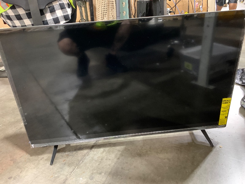 Photo 1 of VIZIO 40-inch Full HD 1080p Smart TV with DTS Virtual: X, Alexa Compatibility, Google Cast Built-in, Bluetooth Headphone Capable, (VFD40M-08 New)