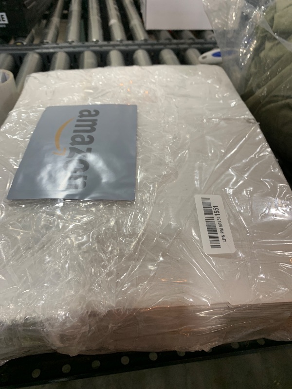 Photo 1 of Hoikwo 9x7x5 Shipping Boxes Set of 30, White Corrugated Cardboard Box for Small Business for Packaging Mailing