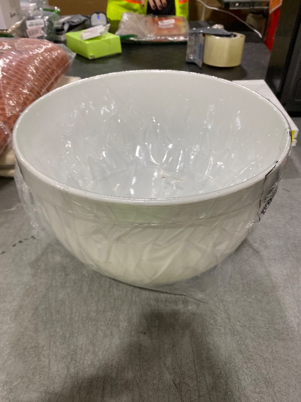 Photo 1 of WSMKSZ 12 Inch Large Plant Pots for Indoor or Outdoor Plants, Wide Water Ripples Flower Pots with Drainage Holes & Saucer, Plastic Planters Set for Garden & Home Decor (White)