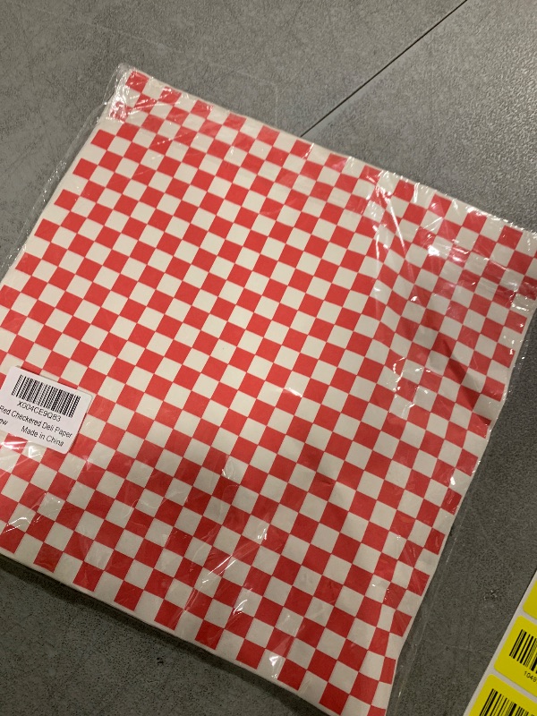 Photo 1 of 100PCS Sandwich Wrapping Paper, Grease Resistant Wax Paper Sheets for Food, Extra Strong Food Basket Liners, Classic Red & White Checkered Deli Sheets 12x12" for BBQ, Picnic, Festival - Vacnkoy
