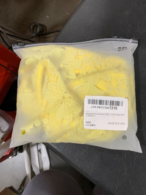 Photo 1 of MakeMeChic Women's Floral Lace Blouse Crew Neck Sleeveless Summer Tank Tops Yellow Medium