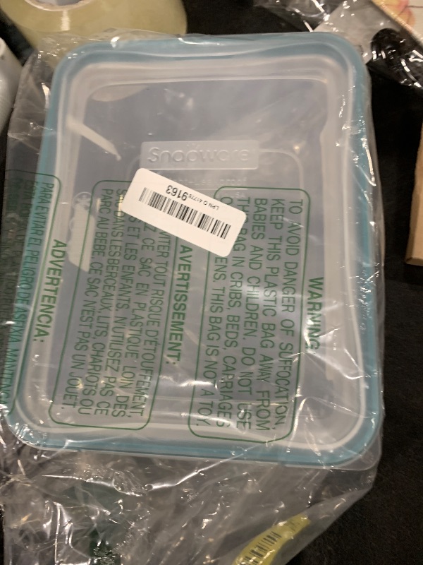 Photo 1 of Snapware Total Solution 8.5-Cup Plastic Food Storage Container with Lid, 8.5-Cup Rectangular Meal Prep Container, Non-Toxic, BPA-Free Lid with 4 Locking Tabs, Microwave, Dishwasher, and Freezer Safe
