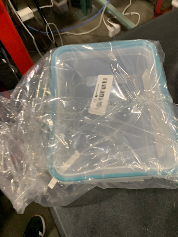 Photo 1 of Snapware Total Solution 8.5-Cup Plastic Food Storage Container with Lid, 8.5-Cup Rectangular Meal Prep Container, Non-Toxic, BPA-Free Lid with 4 Locking Tabs, Microwave, Dishwasher, and Freezer Safe