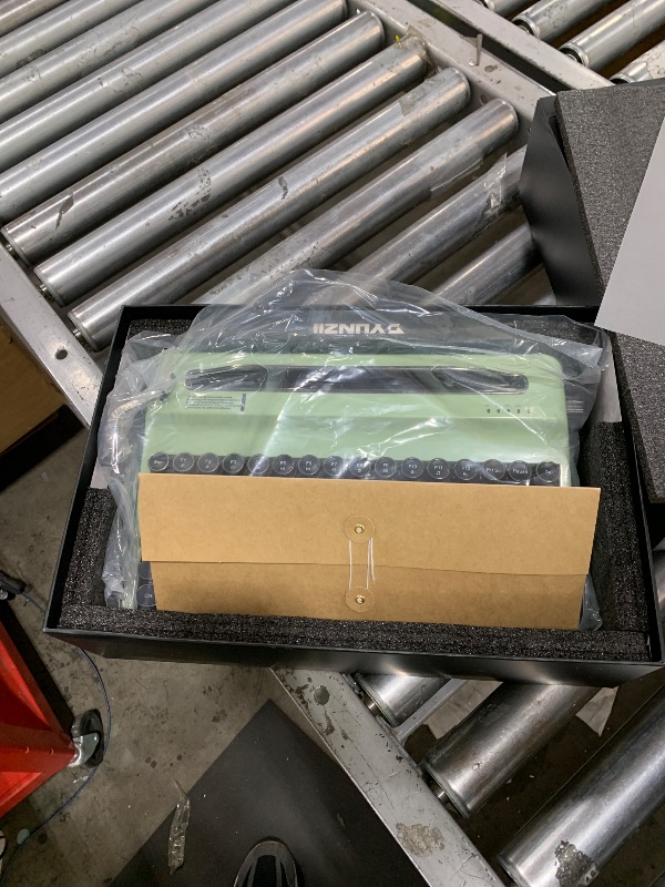 Photo 1 of YUNZII QL75 Wireless Typewriter Hot Swap Retro Mechanical Keyboard,Punk Round Keycaps,RGB Backlit QMK/VIA Programmable, Multi-Device Keyboard with 2.4GHz/Type-C/BT5.0 (Green, Cocoa Cream V2 Switch)