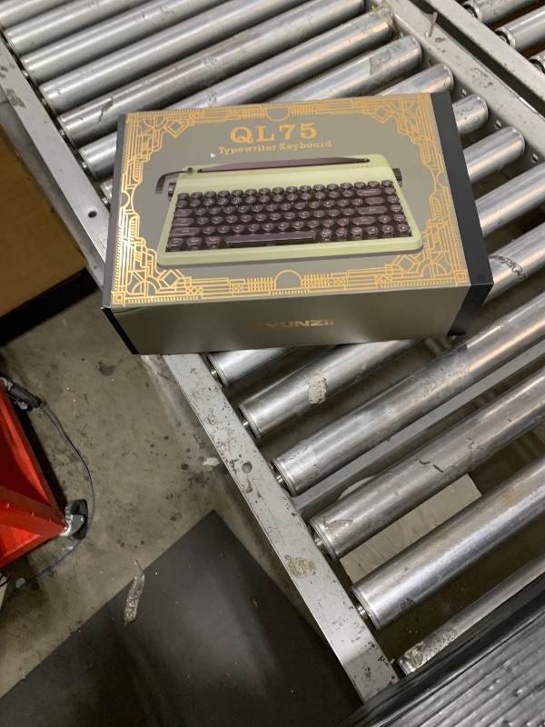 Photo 1 of YUNZII QL75 Wireless Typewriter Hot Swap Retro Mechanical Keyboard,Punk Round Keycaps,RGB Backlit QMK/VIA Programmable, Multi-Device Keyboard with 2.4GHz/Type-C/BT5.0 (Green, Cocoa Cream V2 Switch)