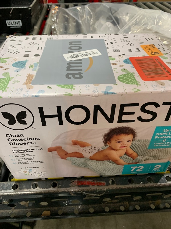 Photo 1 of The Honest Company Clean Conscious Diapers for Delicate Skin | Up to 100% Leakproof | Hypoallergenic, Fragrance Free | Gender Neutral | Club Box, Size 2 (12-18 lbs), 72 Count (Prints May Vary)