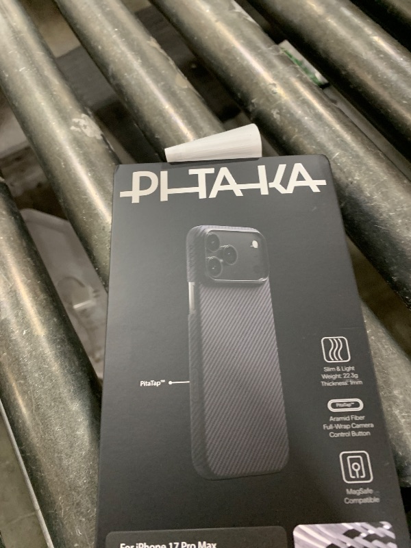Photo 1 of pitaka for iPhone 17 Pro Max Case 6.9" with Camera Control Button, Compatible with MagSafe, Ultra-Slim Case with Caseless Touch Feeling, 600D Aramid Fiber Woven, Black/Grey(Twill)