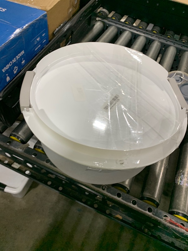 Photo 1 of Extra Large Cake Storage Container, Cake Carrier With Handle 14 X 14 X 8