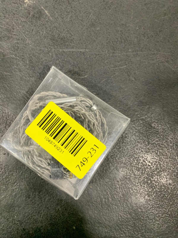 Photo 1 of Moondrop MC2 Microphone Upgrade Cable 3.5mm 0.78mm 2pin Earphone Upgrade Cable