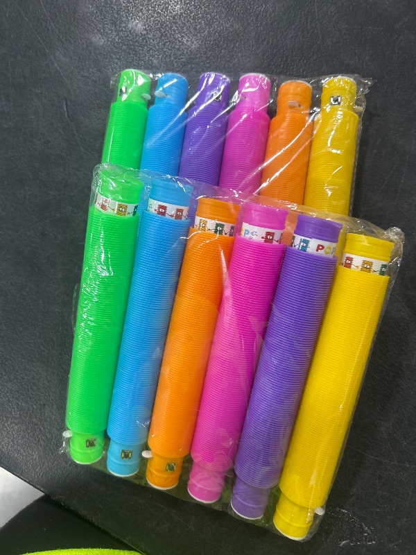 Photo 1 of TOYS 2 PK