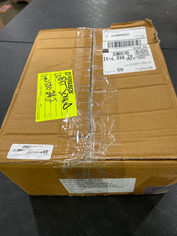 Photo 1 of Caroma M5 750297 Outlet Valve