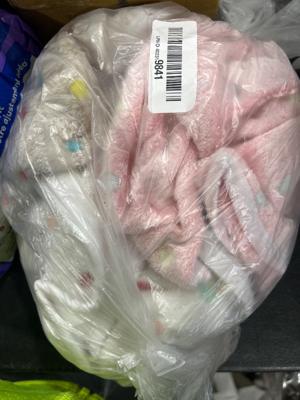 Photo 1 of 1 Pack 3 Blankets Super Soft Cute Dot Pattern Pet Blanket Flannel Throw for Dog Puppy Cat Beige/Brown/Pink Small