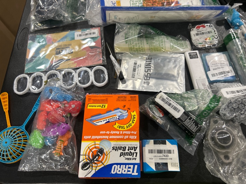 Photo 1 of BOX LOT MISC ITEMS
