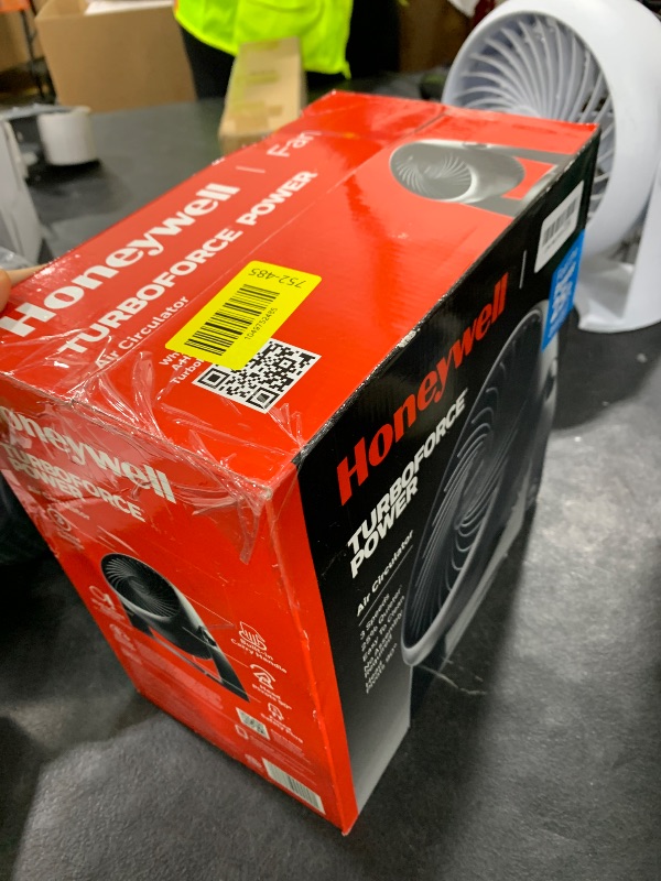 Photo 1 of Honeywell Turboforce Fan, Ht-900, 11 inch