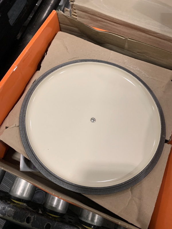 Photo 1 of  Le Creuset Enameled Cast Iron Signature Round Dutch Oven, 7.25 qt., Flame 