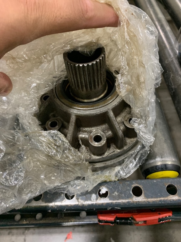 Photo 1 of RONGPAS Transmission Charger Pump AT310590 AT440858 compatible with John Deere 310J 310K 310SJ 310SK 315SJ 315SK 325J 325K 325SK 410J 410K 210K 210LE 210LJ