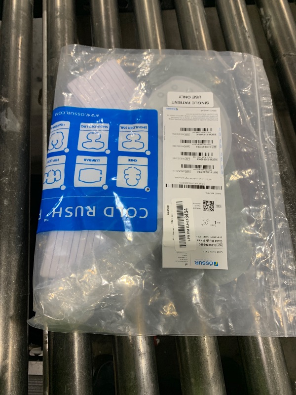 Photo 1 of Ossur Cold Rush Cold Therapy Knee Pad | Ergonomic Knee Ice Pack Wrap for Post-Operative Pain and Swelling | Ice Pack for Knee | Includes Hose Connectors and Elastic Straps