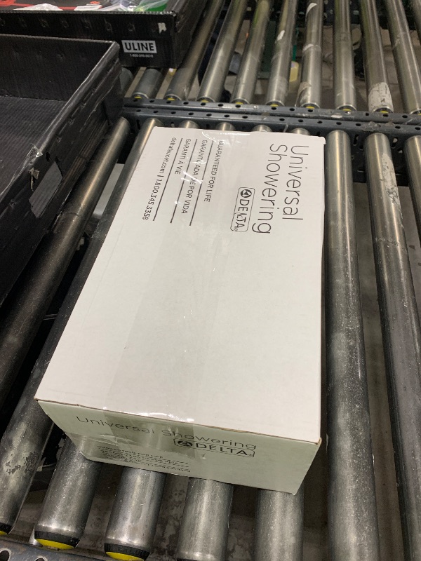 Photo 1 of Delta Faucet 7-Setting In2ition 2-in-1 Dual Shower Head with ProClean Spray, Hose, 2.5 GPM