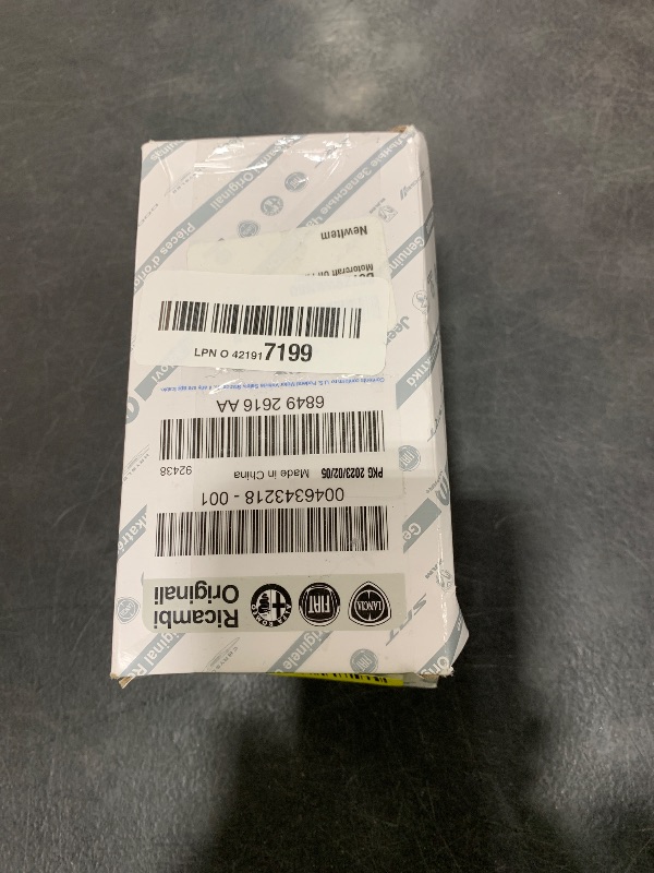 Photo 1 of Motorcraft Oil Filter - FL2062A