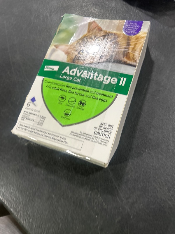 Photo 1 of Advantage II Large Cat Vet-Recommended Flea Treatment & Prevention | Cats Over 9 lbs. | 6-Month Supply