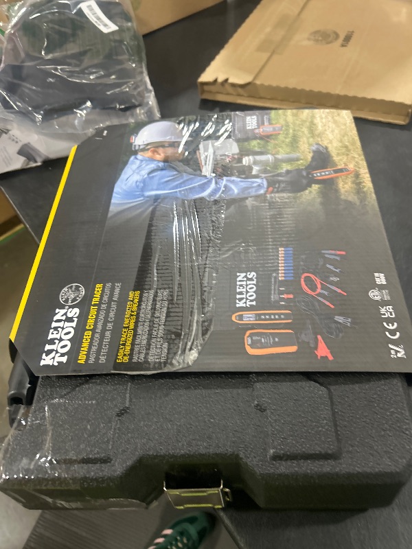 Photo 1 of Klein Tools ET450 Advanced Underground Circuit Breaker Finder and Wire Tracer Kit for Energized and Non-Energized Breakers, Fuses, and Wires