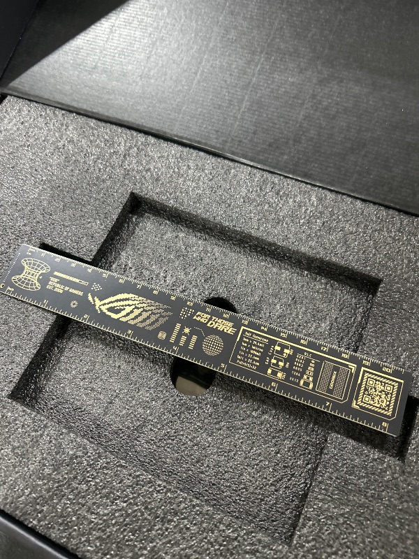 Photo 1 of ASUS ROG Strix GeForce RTX 5070 Ti OC Edition 16GB GDDR7 Graphics Card (PCIe 5.0, HDMI/DP 2.1, 3.2-slot, Axial-tech fans, MaxContact design with vapor chamber, phase-change GPU thermal pad, aura sync)