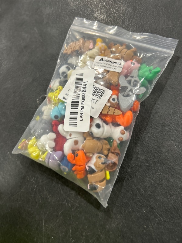 Photo 1 of TOY ANIMALS 