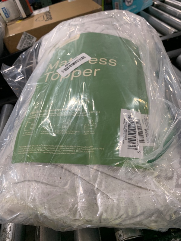 Photo 1 of Ultra Soft Twin XL Size Mattress Topper - Viscose Made from Bamboo Pillow Top Mattress Pad for Back Pain Relief - Naturally Cooling for Hot Sleepers, White