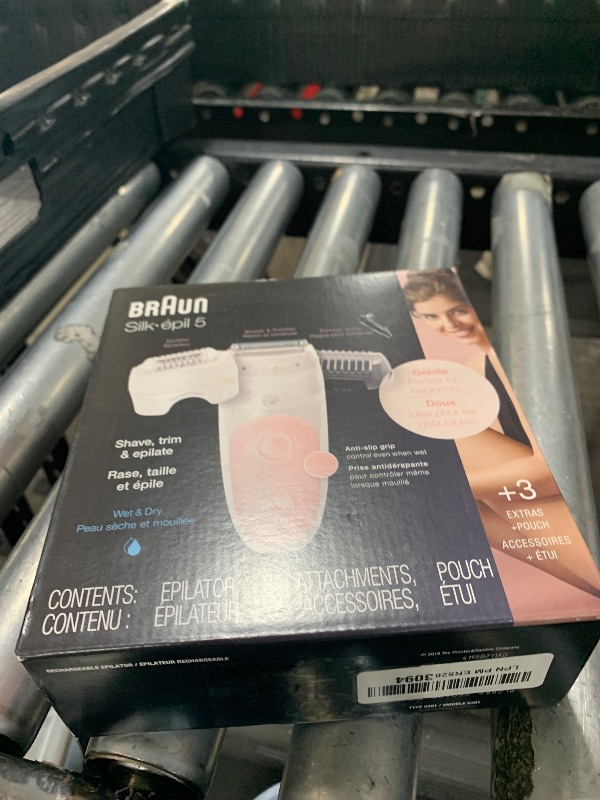 Photo 1 of Braun Epilator Silk-épil 5 5-620, Hair Removal Device, Epilator for Women, Shaver & Trimmer, Cordless, Rechargeable, Wet & Dry, 6 Piece Set