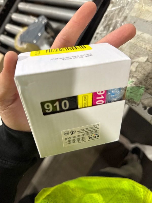 Photo 1 of 910XL Replacement for HP 910XL Ink Cartridges for HP Printers HP910 HP910XL 910 Ink Work for Office Jet Pro 8010 8010e 8015e 8020 8020e 8022e 8025 8025e 8028e 8030 8035e Black and Color - 4 Pack