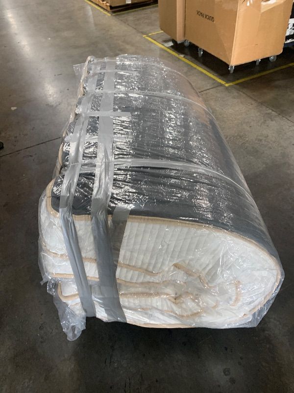 Photo 1 of HIRELIX 14 Inch King Hybrid Mattress, Medium Firm with Memory Foam and Individually Wrapped Pocket Coils, Fiberglass-Free, CertiPUR-US Certified