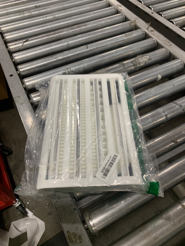 Photo 1 of YONGAIJIA Bread Slicer Guide for Homemade Bread with 304 Stainless Steel Sheet and Storage Tray?3-Slice Thickness?Adjustable Width for Cake?Bagels?Toast.