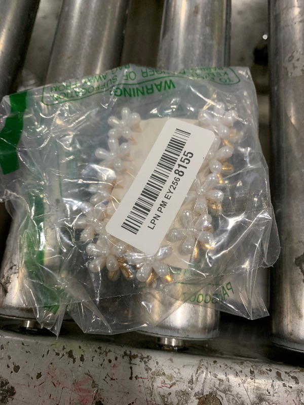 Photo 1 of 10 Pcs Small Mini Pearl Claw Clips with Flower Design, Sweet Artificial Bangs Clips Decorative Hair Accessories for Women Girls